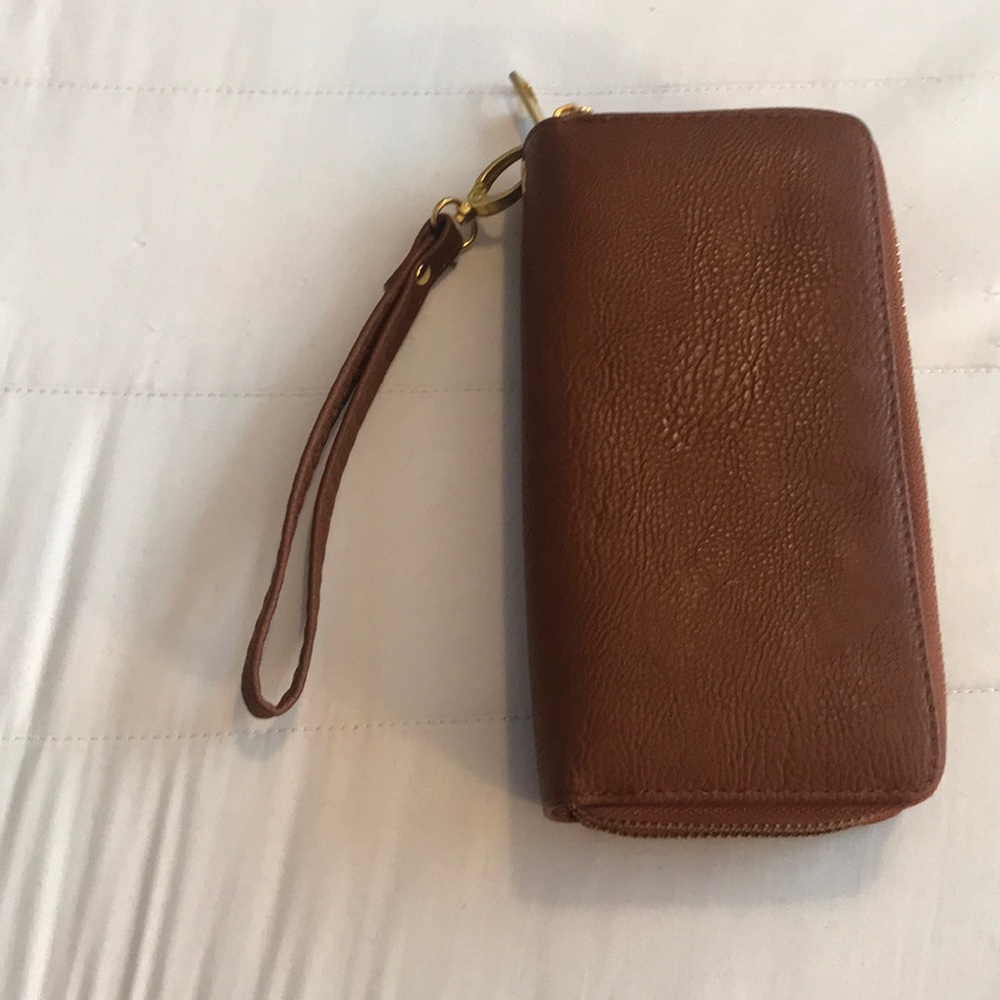 NWOT - Tan - Faux Leather - Zip-Wristlet - 2 sided